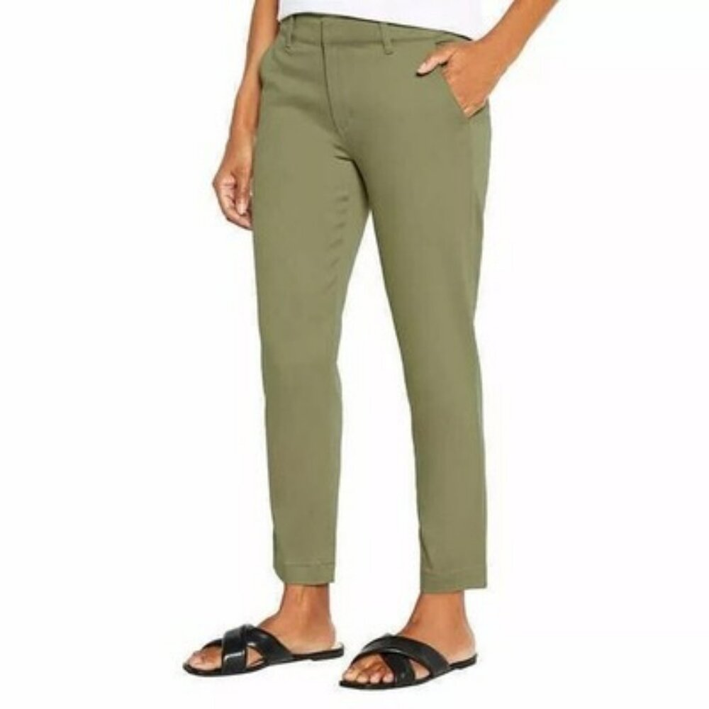 Banana Republic Women's Cropped Chino Pants, Green, Size 8 NWT